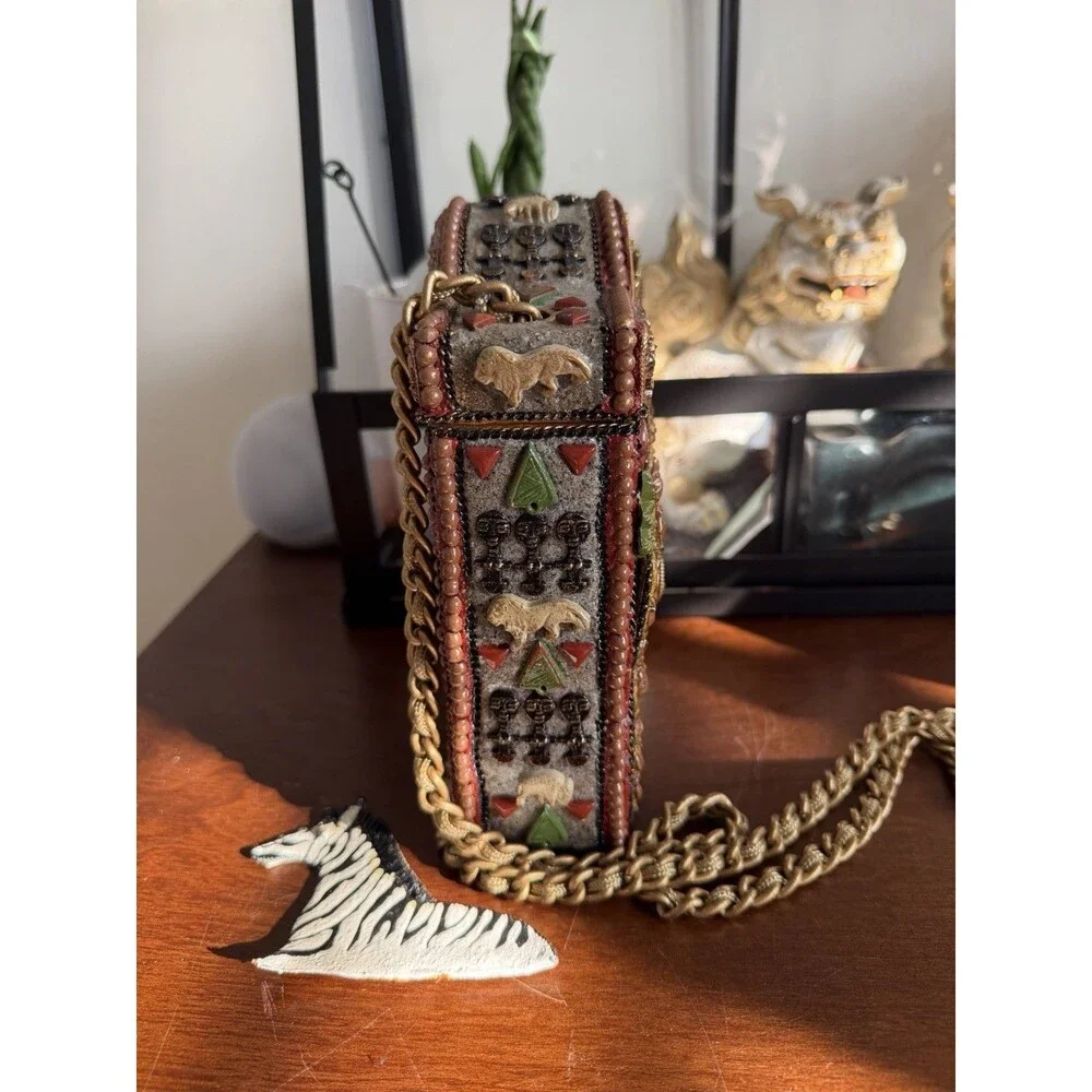 VTG Mary Frances 1738 PURSE Crossbody Chain -Africa Zebra, Giraffe,Elephant READ - Picture 7 of 11